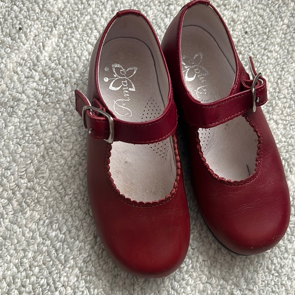 - Amaia Spanish designer dress shoe